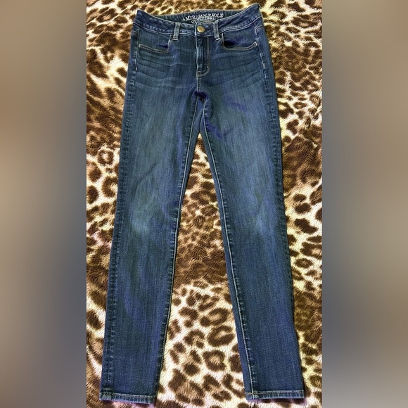 Women's American Eagle Outfitters Blue Jeans - Picture 1 of 8